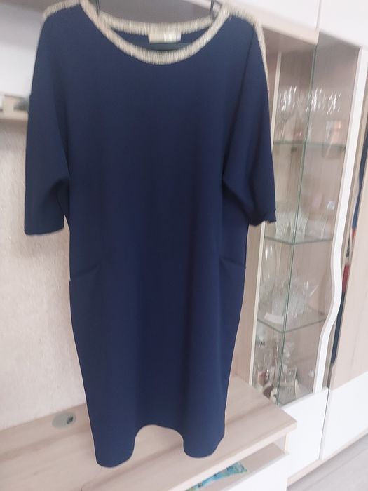 Платье синего цвета