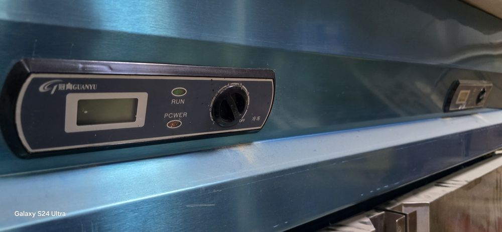 Srochna sotiladi haladilnik marazulnik 700L