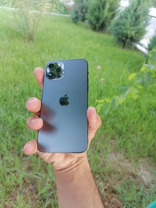 IPhone 12 pro holati ideal