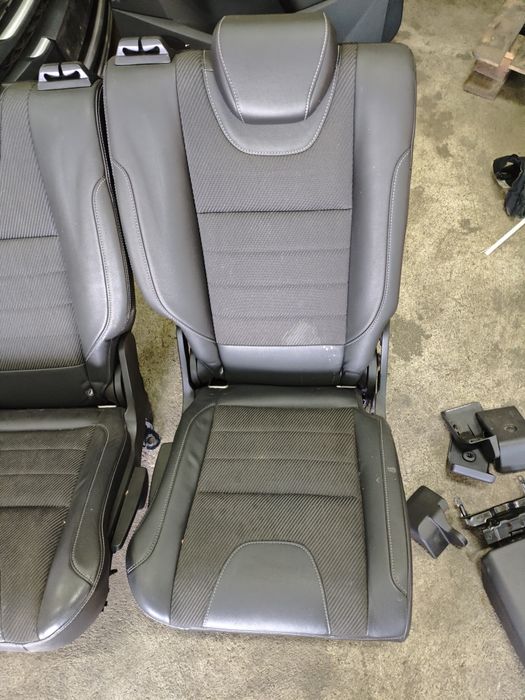 Салон за Ford Kuga II
