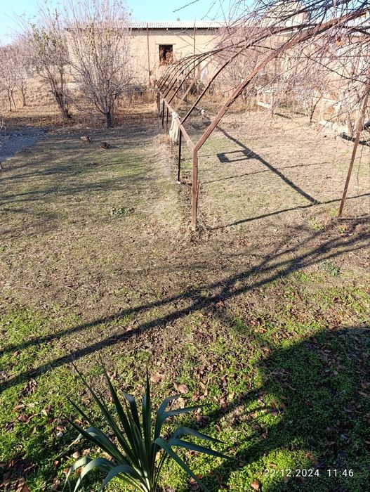 Теплица сотилади.