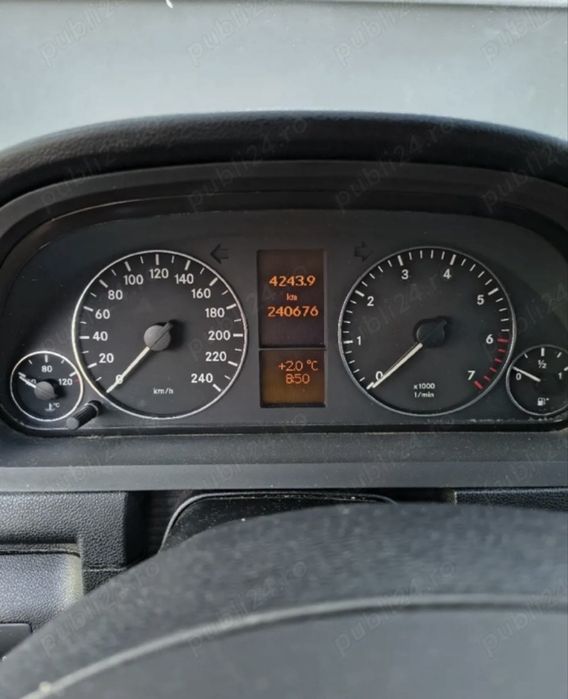 Vand Mercedes A Klass