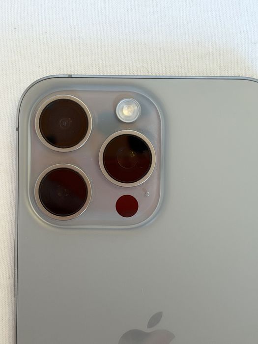 Iphone 15 PRO MAX - 256 GB. Перфектно състояние !