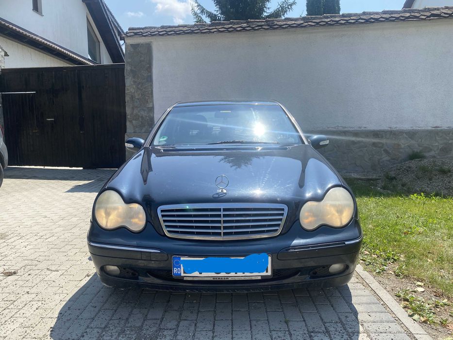 Mercedes-Benz C