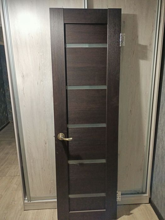Продаётся дверь межкомнатная