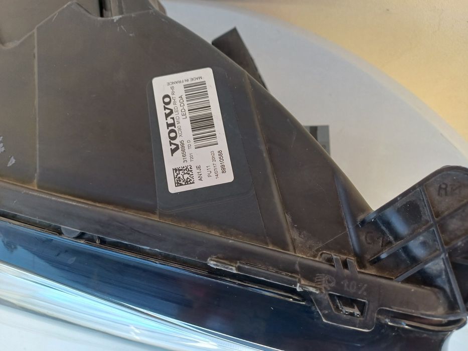 Десен фар за Volvo XC90; Full led