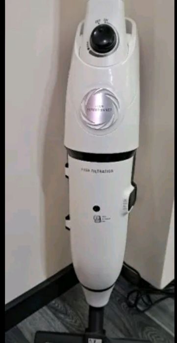 Rowenta RH8037WA Powerline Extreme кабелна