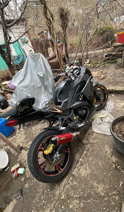 продам мотоцикл Kawasaki 200куб