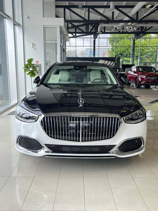 Mercedes Benz S680 Maybach Exclusive Model