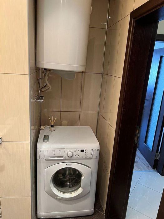 Дава се под наем Двустаен апартамент в Варна, Лятно кино Тракия - 78 кв.м за 648.21 € - Снимка #9