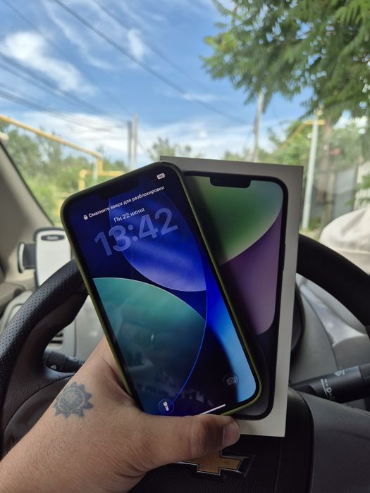 Продам Iphone 14 Plus 256gb 77%
