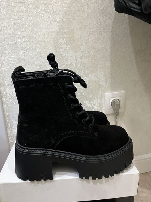 Продам обувь в отличном состоянии