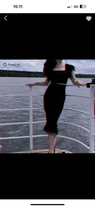 Продам платья ,костюм