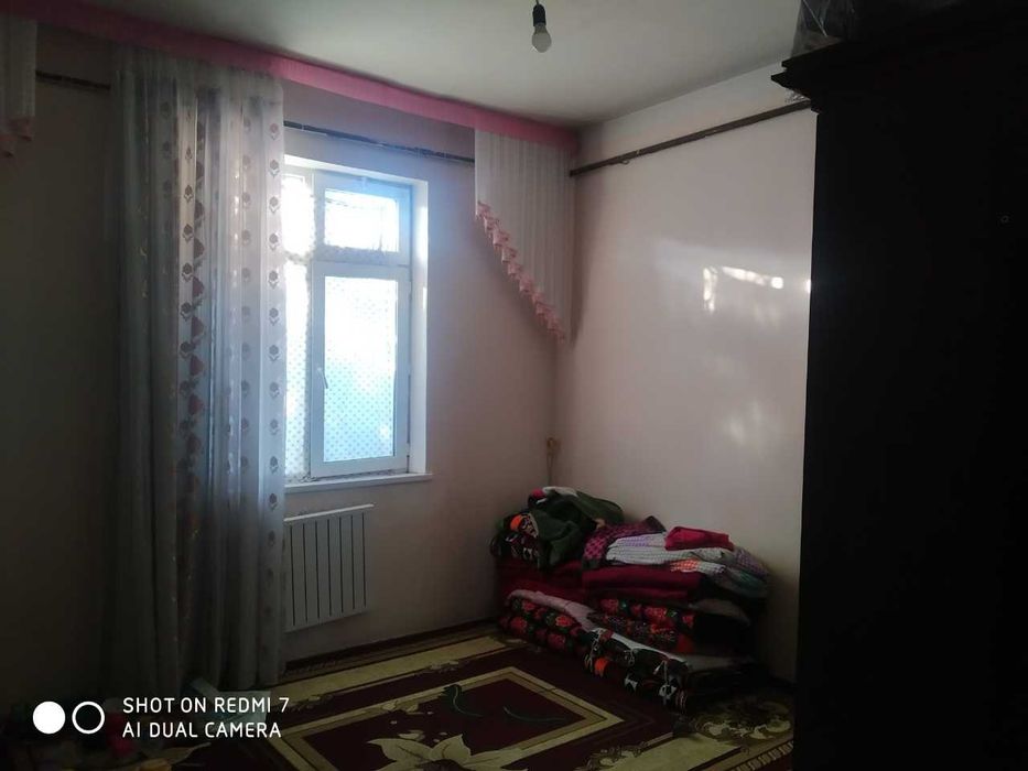 Ассалом алекум Сирдарё Собир Рахимовда 6 сотихлик уй сотилади