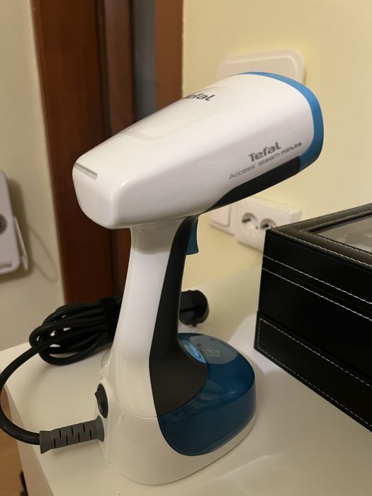 Aparat de calcat Tefal Acces Steam DT7000E0