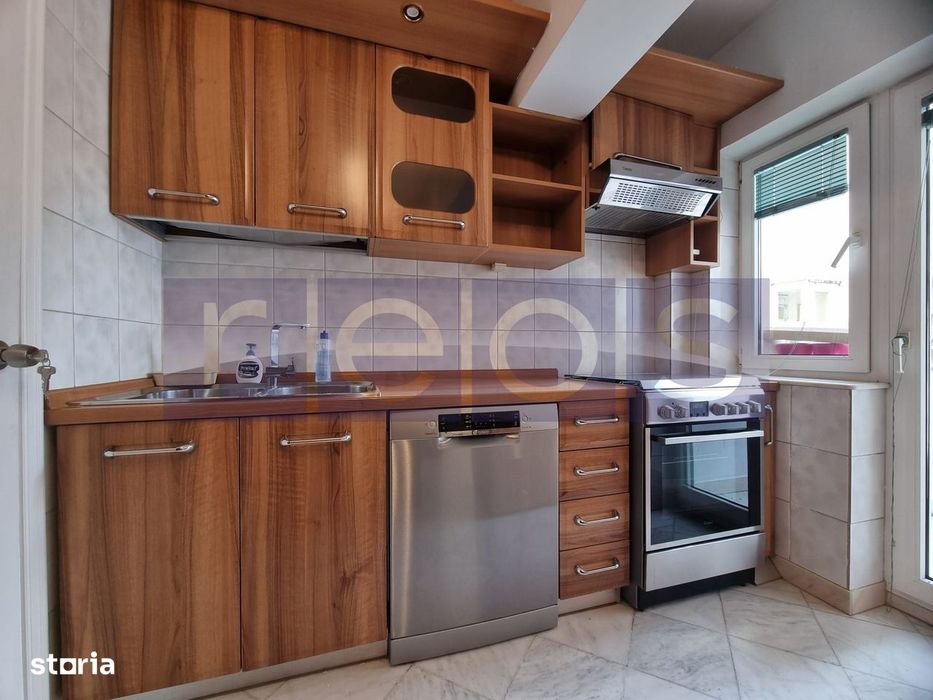 Vanzare- 3 Camere-Penthouse -Unirii