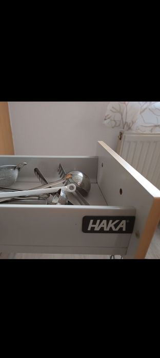 Mobila bucătărie din MDF marca Haka cu electrocasnice