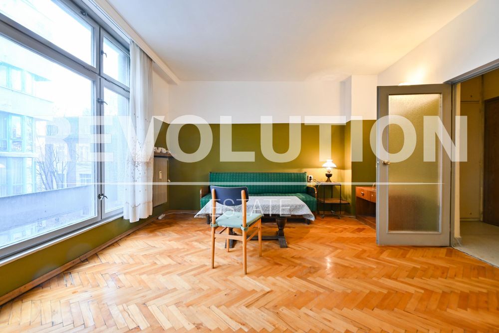 Дава се под наем Тристаен апартамент в София, Оборище - 95 кв.м за 600 € - Снимка #7