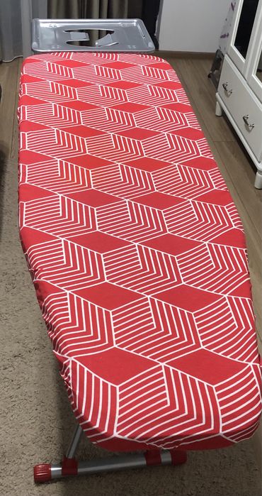 Masa de calcat Zilan