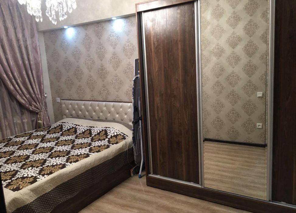 Ц 5 , 2х комнатная. Метро минор