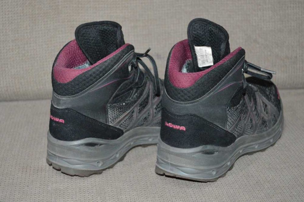 Ghete Lowa Aerox GTX marime 40 Gore-tex