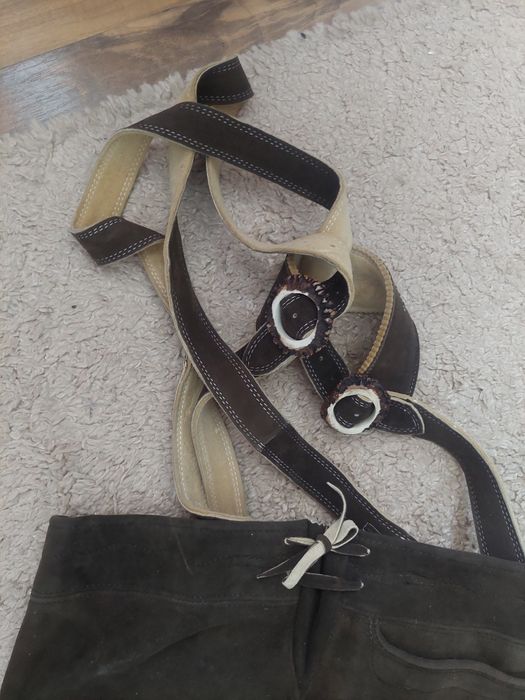 Pantaloni bavarezi pentru festival oktoberfest,piele intoarsa