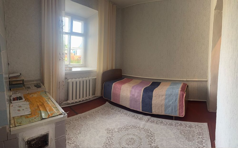 Частный дом в пригороде