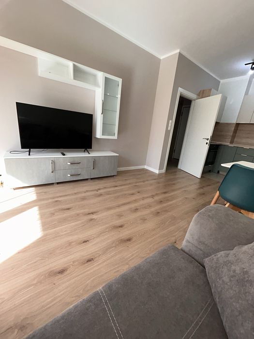 Дава се под наем Двустаен апартамент в Пловдив, Тракия - 70 кв.м за 498.27 € - Снимка #8