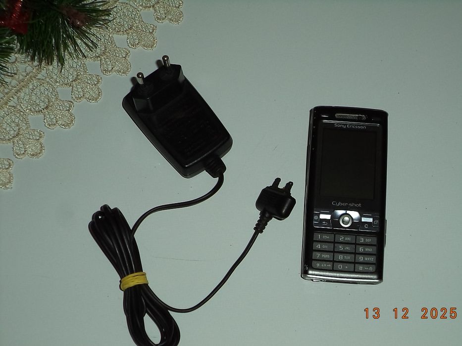 Sony Ericsson K800i DE COLECTIE