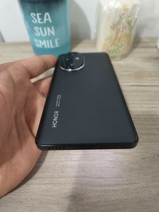 Honor 200 Pro - 12 GB RAM / 512 GB stocare - stare bună