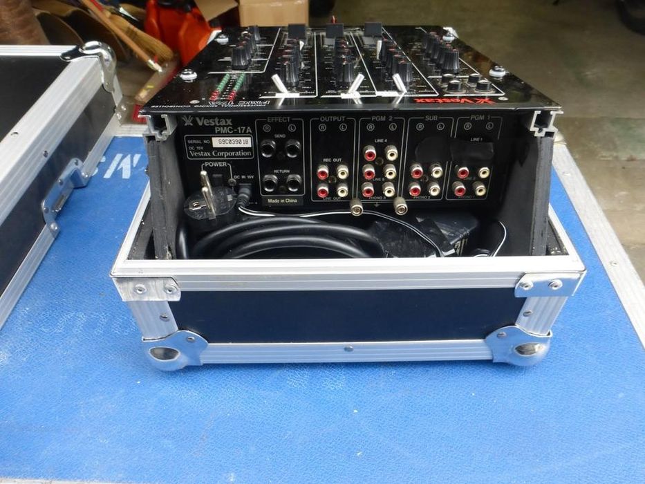 Vestax PMC 17 A mixer cu 3 canale
