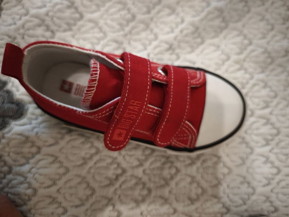 Детски червени кецове