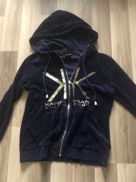 Винтидж суичър от колекцията на Кардашиан