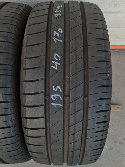 Летни гуми 4 броя GOODYEAR EfficientGrip 195 40 R17 дот 3518
