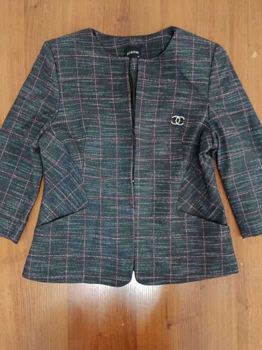 Брючный костюм Состояние отличное Надето пару раз