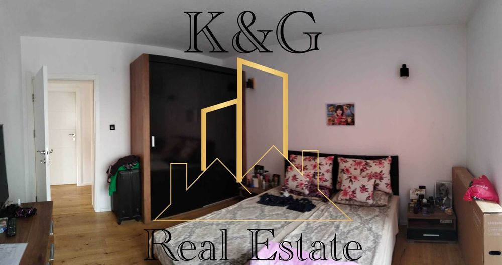 Продава се Къща в Разград, Център - 170 кв.м за 1648 €/кв.м - Снимка #4