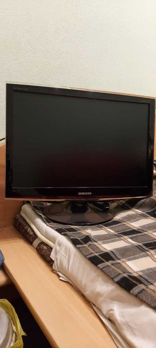 Монитор Самсунг 16Х9