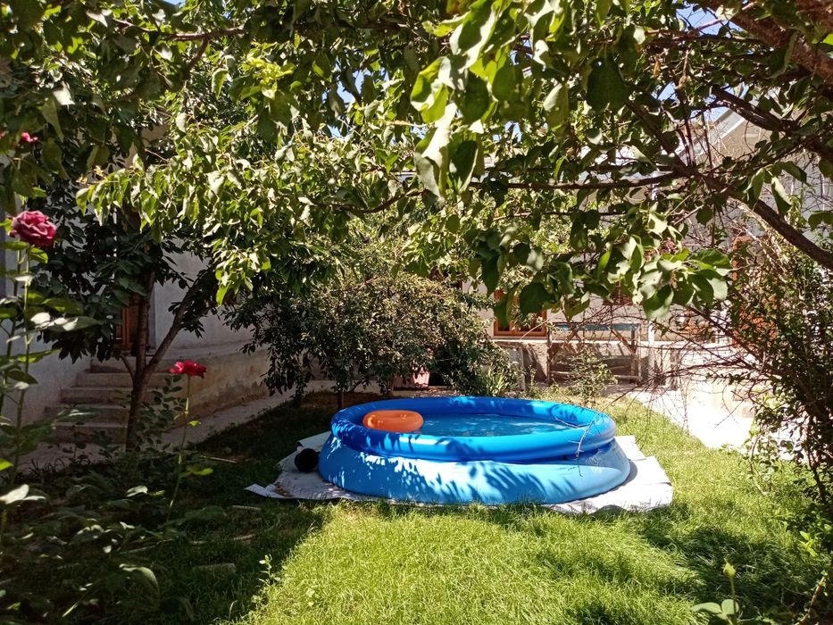 Продается дом на 5 сотке земли