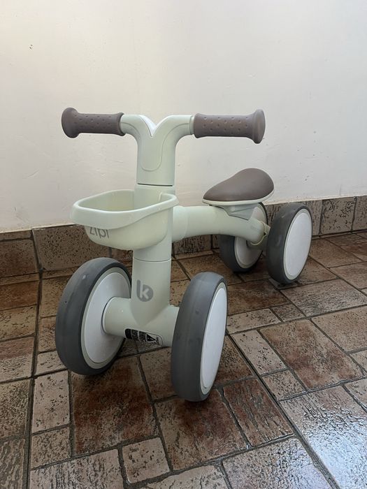 Колело за баланс KikkaBoo