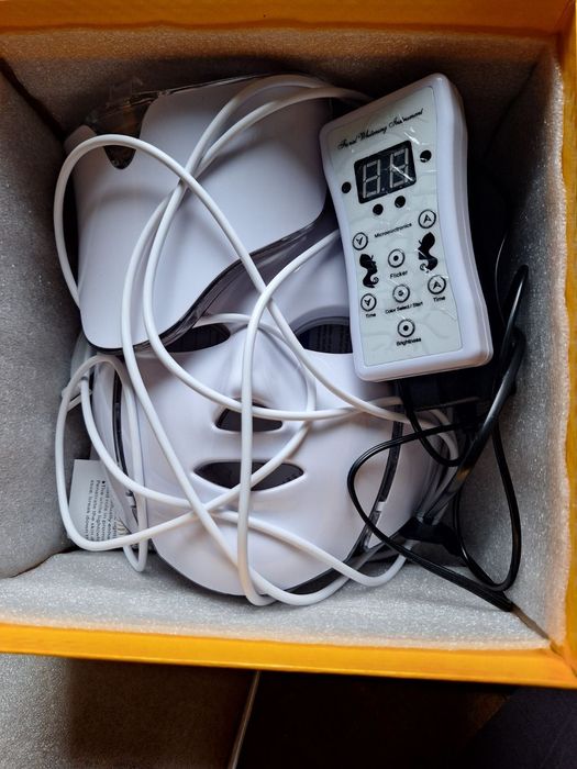 Led mask лед маска за лице и врат