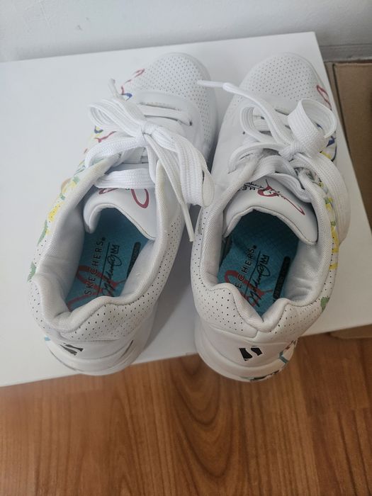 Маратонки SKECHERS