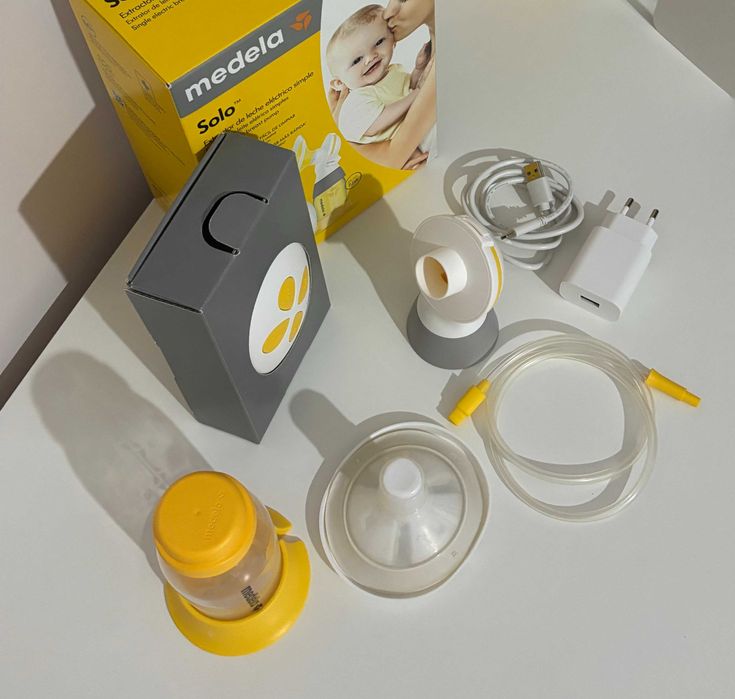 Електрическа помпа за кърма Medela Solo
