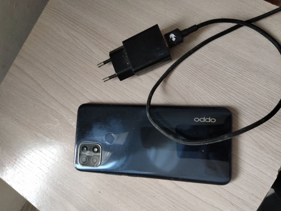 Продам смартфон OPPO A15s