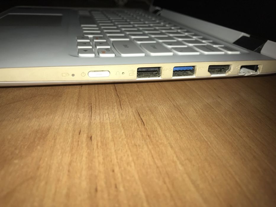 Ноутбук Lenovo