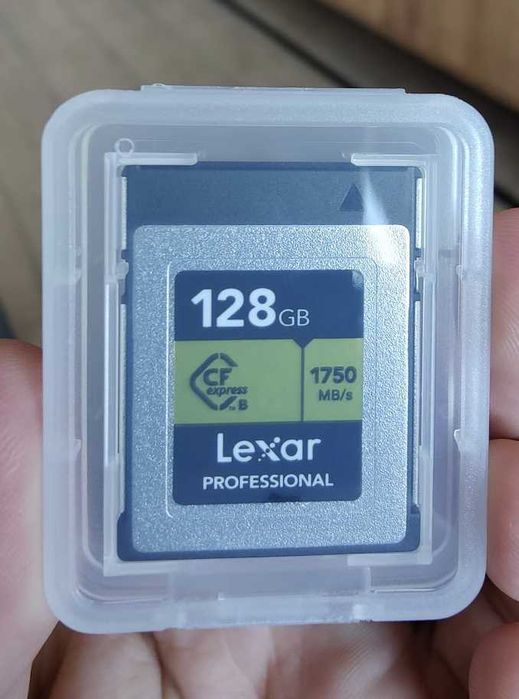 Carduri 128 GB CFExpress Type B Lexar Professional