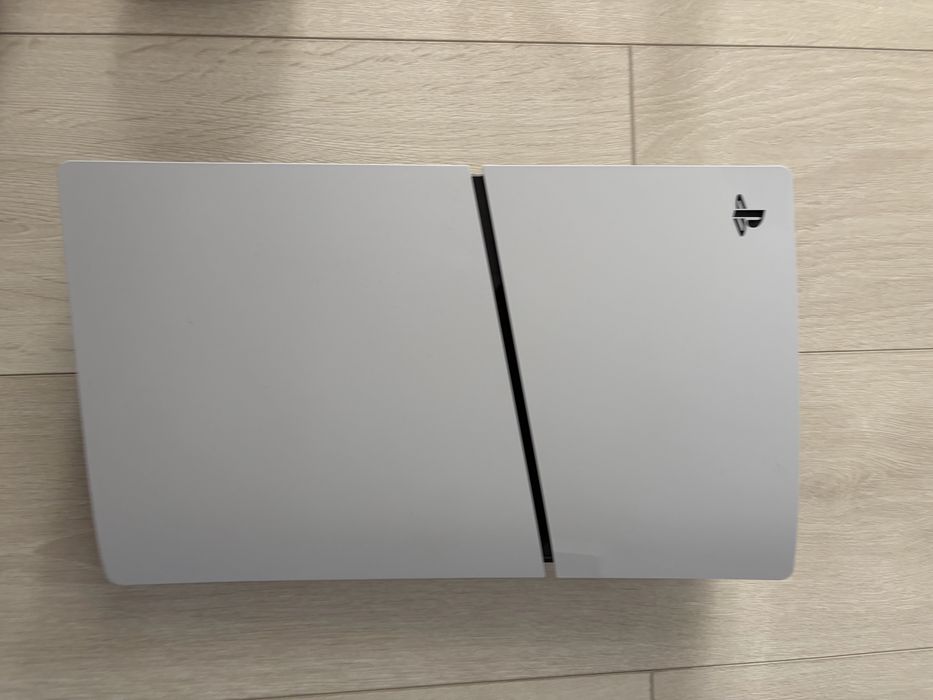 PlayStation 5, Slim, Digital