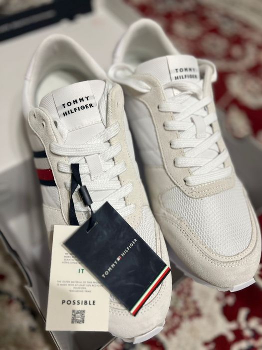 Женские кроссовки Tommy Hilfiger