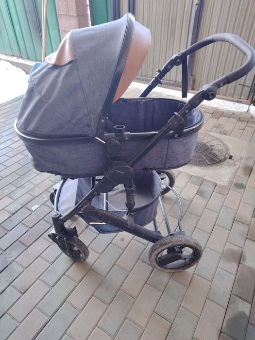 Детская коляска б/у