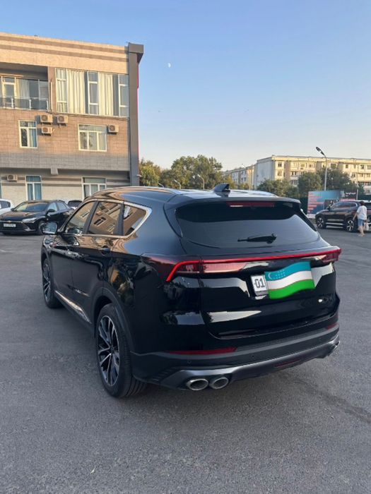 Jetour x70 plus 1.6 luxury