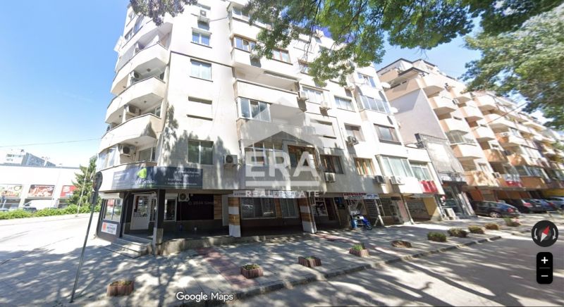 Тристаен апартамент в района на Окръжна Болница, гр. Варна
